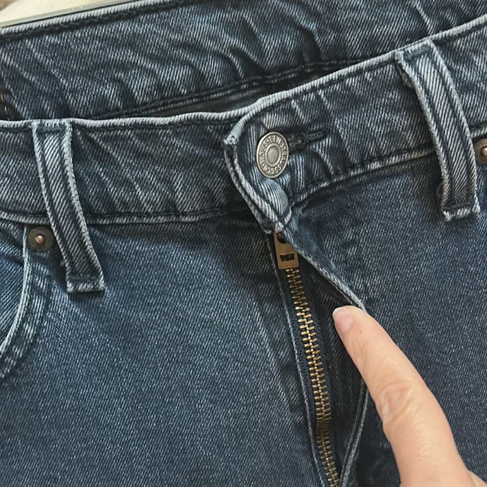Levis 511 Jeans Dark Wash - Picture 7 of 11